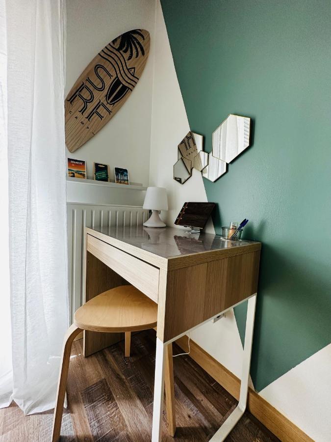 La Foret Des Pins - Free Check-In - Wifi - Parking Prive - Netflix - Draps & Serviettes Inclus Лабенн Экстерьер фото